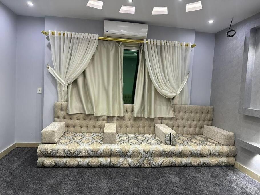 3 Bedroom Apartment, Sheraton Al Matar, Nozha Apartment Kairo