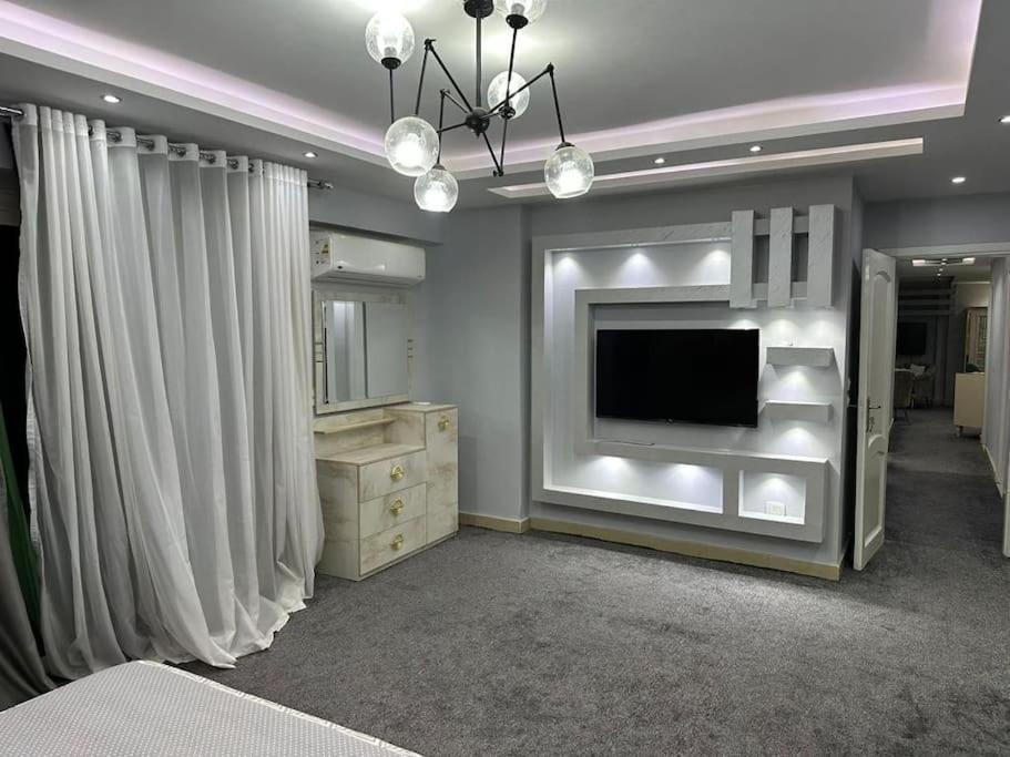 Apartment 3 Bedroom Apartment, Sheraton Al Matar, Nozha