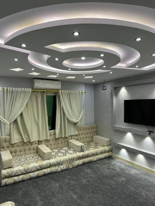 3 Bedroom Apartment, Sheraton Al Matar, Nozha Apartment